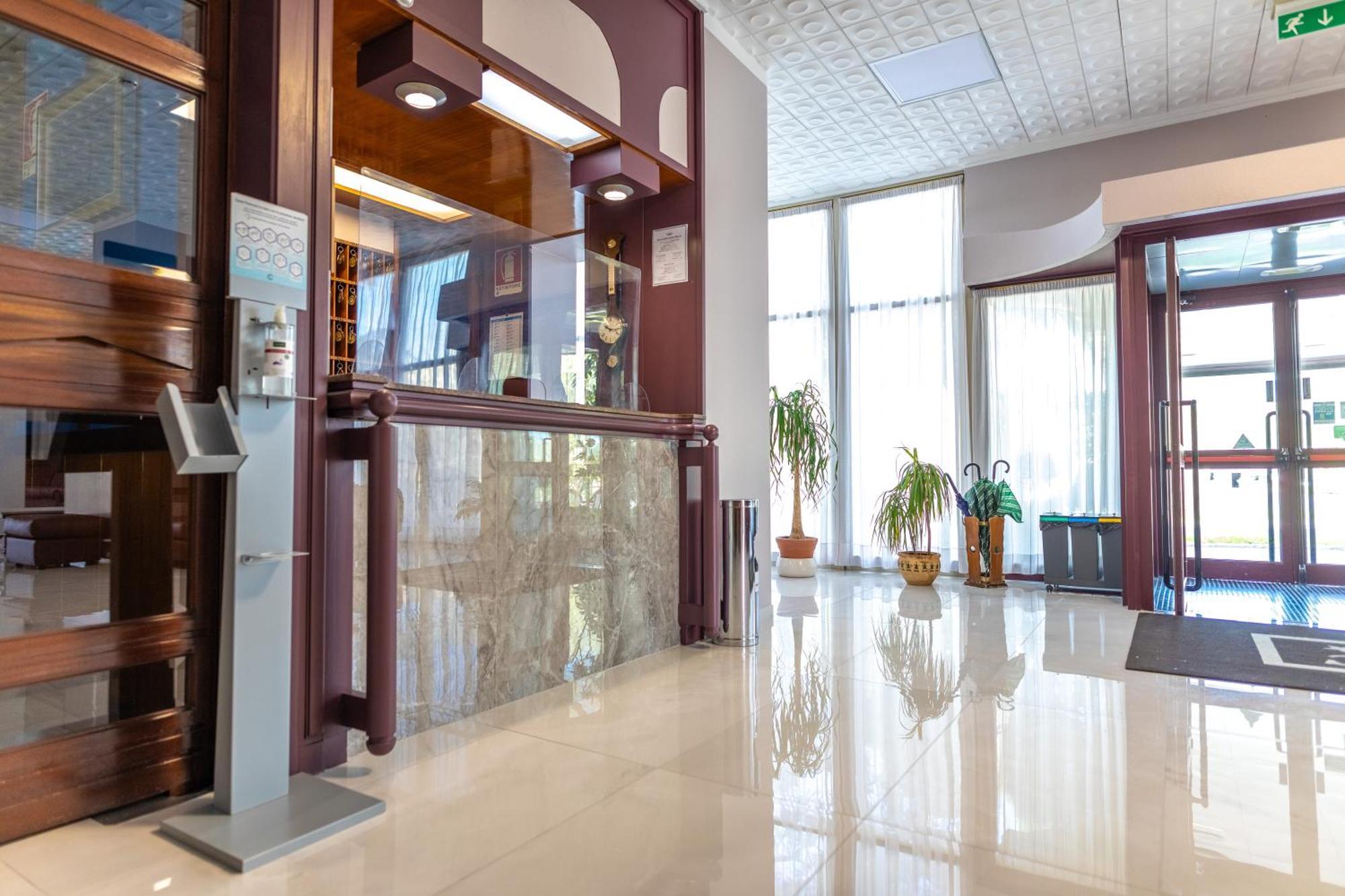 Hotel Cristallo Риоло-Терме Экстерьер фото