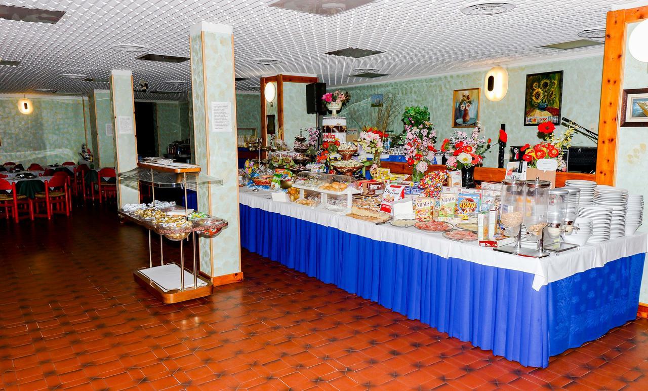 Hotel Cristallo Риоло-Терме Экстерьер фото