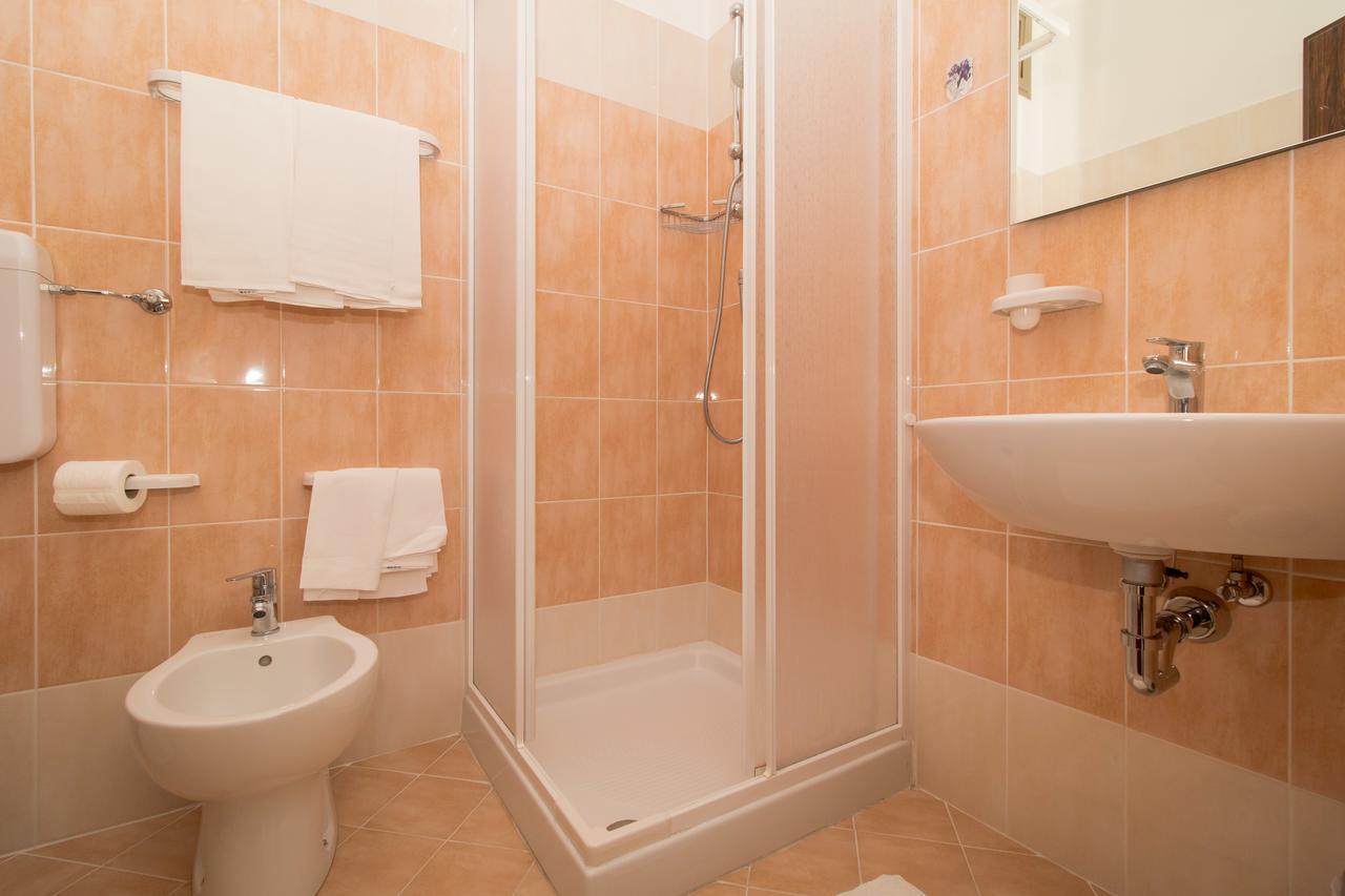 Hotel Cristallo Риоло-Терме Экстерьер фото